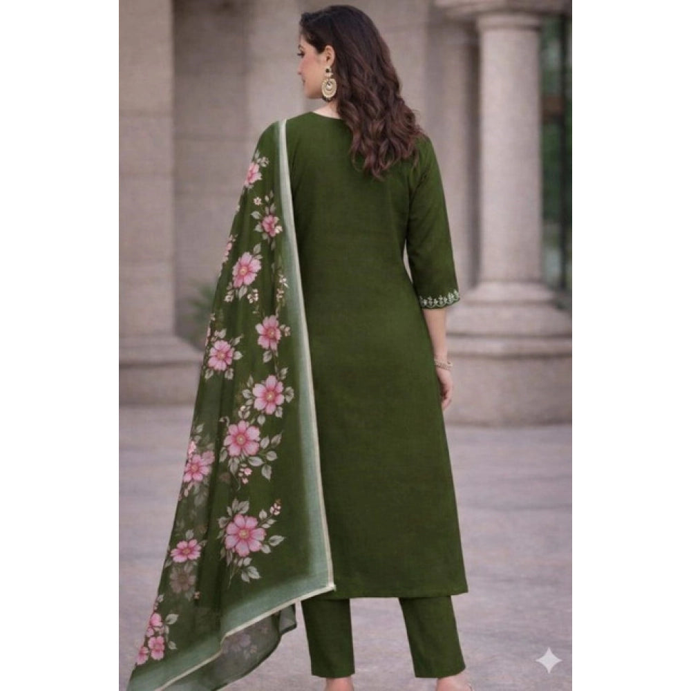 Generic Women's Chanderi Silk Ethnic Motif V-Neck 3/4th Sleeve Kurti With Pant Dupatta Set (Mahendi)